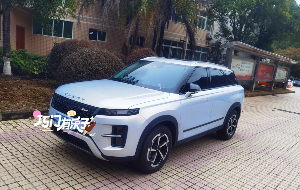 瑞虎7 2025款 高能版 1.6T DCT 劲