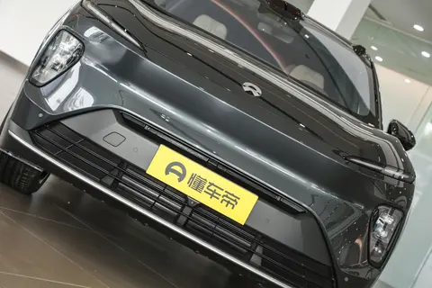 蔚来ES8 外观设计 时尚大气 _蔚来ES8 2024款 高端豪华中大型SUV 双电机四驱 _蔚来es8