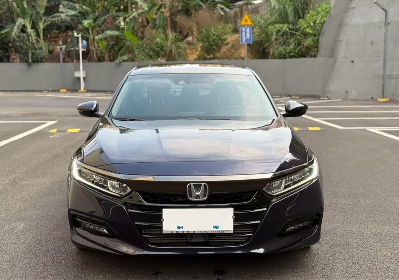 Honda Accord — фото 2