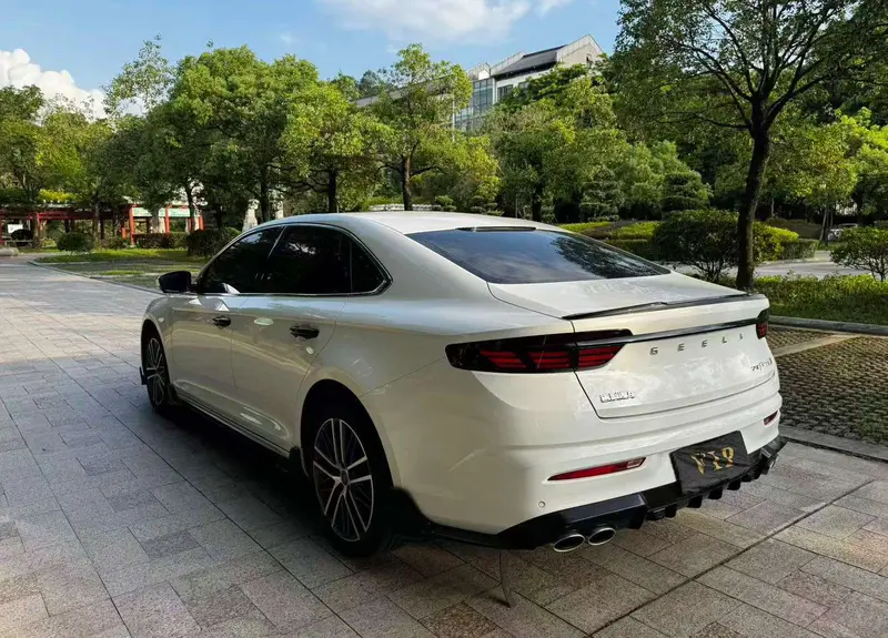 Geely Preface 1.5T — фото 4