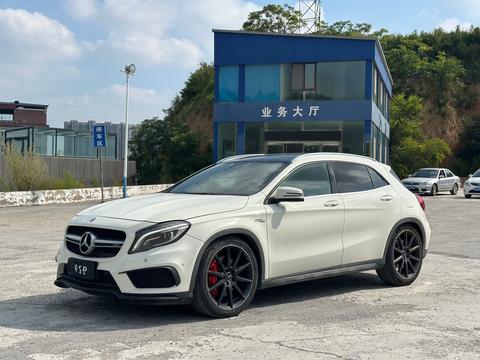 Mercedes-Benz GLA AMG