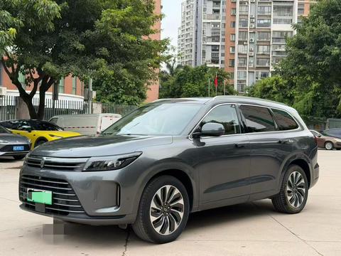 AITO M7