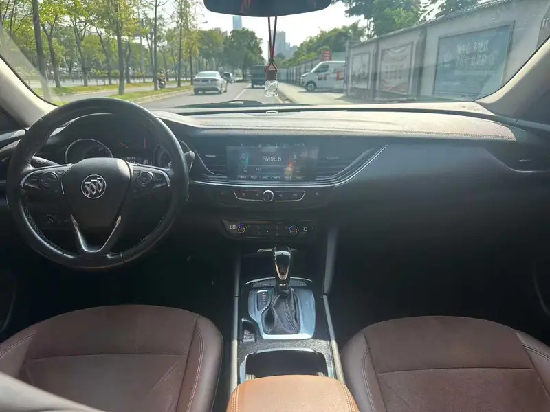 Buick Regal — фото 7