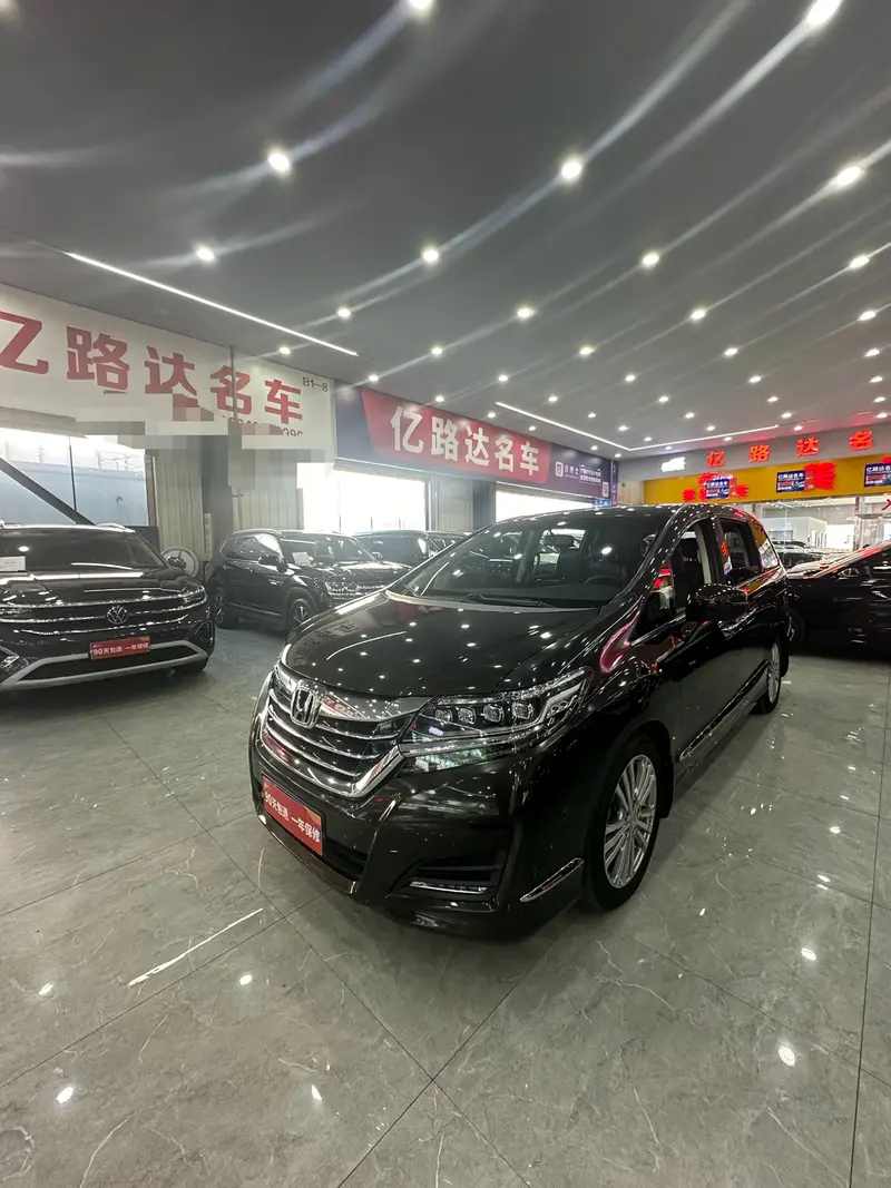 Honda Elysion 2.4 L Luxury