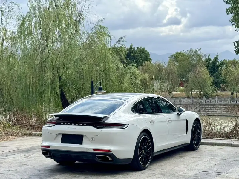 Porsche Panamera — фото 4