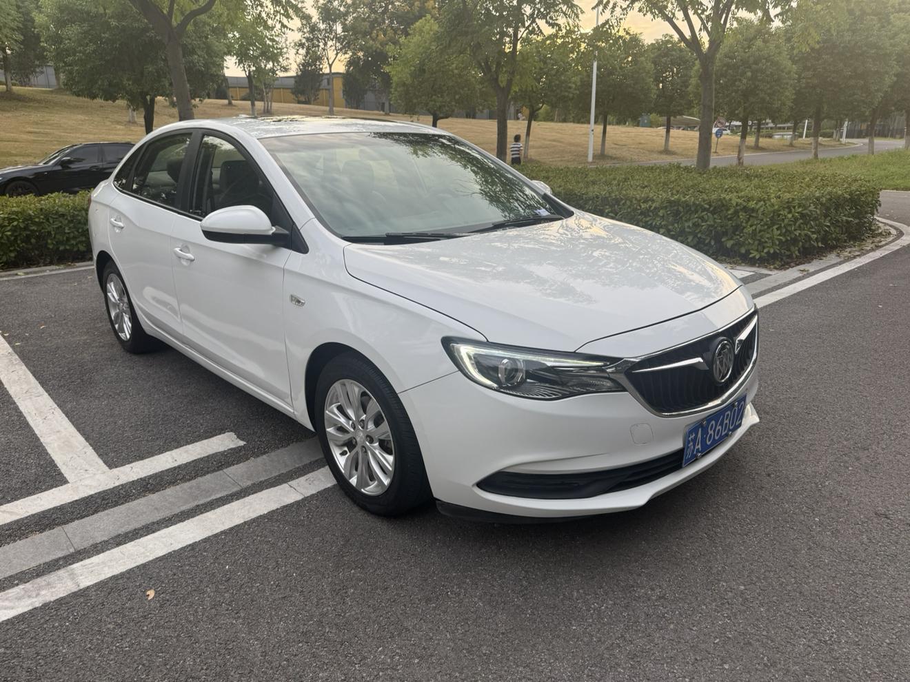 Buick Excelle 2018 15T DCT Elite V