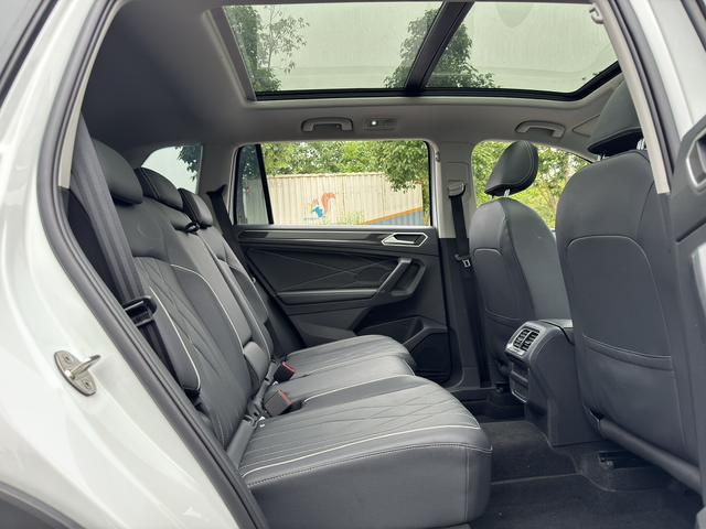 Volkswagen Tiguan L id 4392161 из Китая 10
