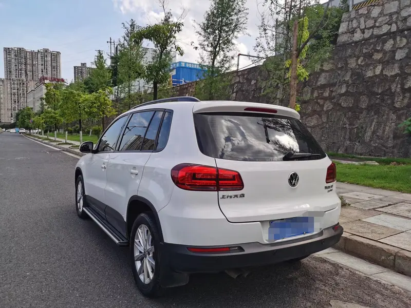 Volkswagen Tiguan 280TSI автомат моноприводный — фото 4