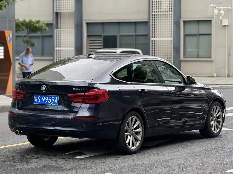 BMW 3 Xi Gt — фото 7