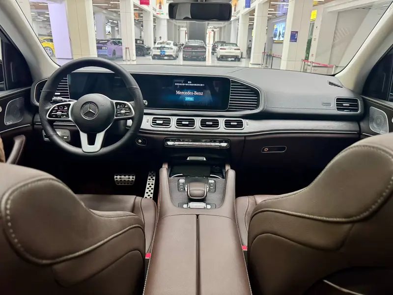 Mercedes-Benz GLE — фото 9