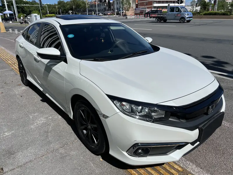 Honda Civic — фото 3