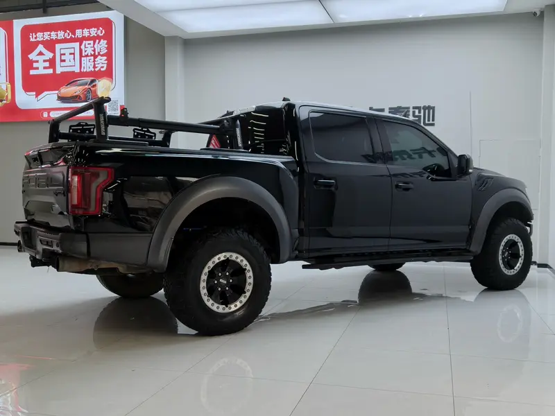 Ford F-150 Raptor — фото 5