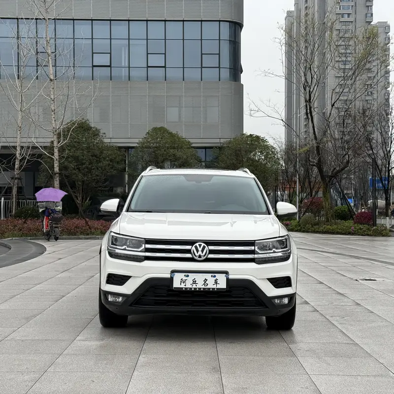 Volkswagen Tharu — фото 2