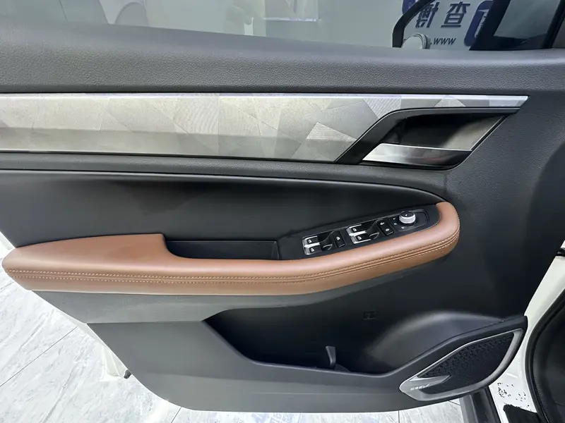 Geely Vision X6 — фото 14