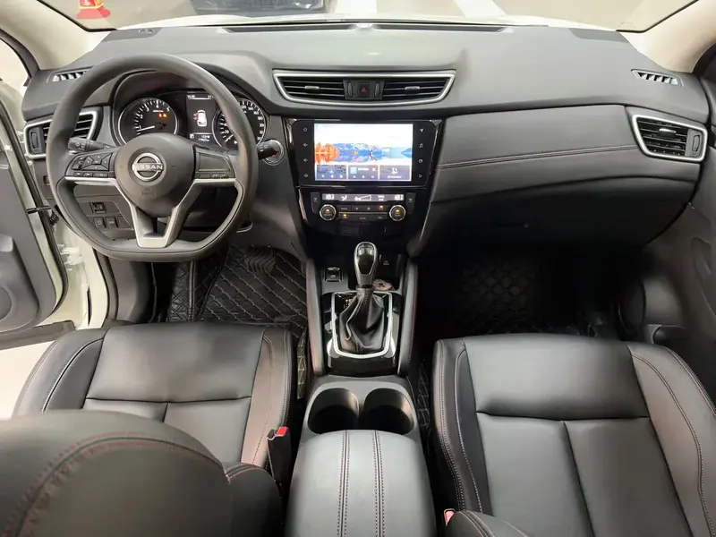 Nissan Qashqai — фото 10