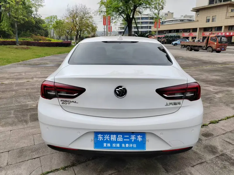 Buick Regal — фото 5