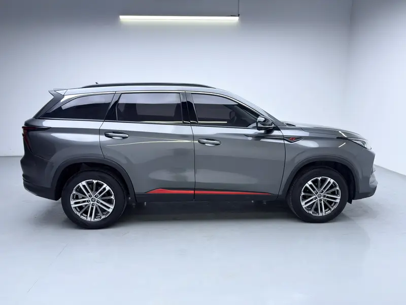 Changan CS75 PLUS — фото 8
