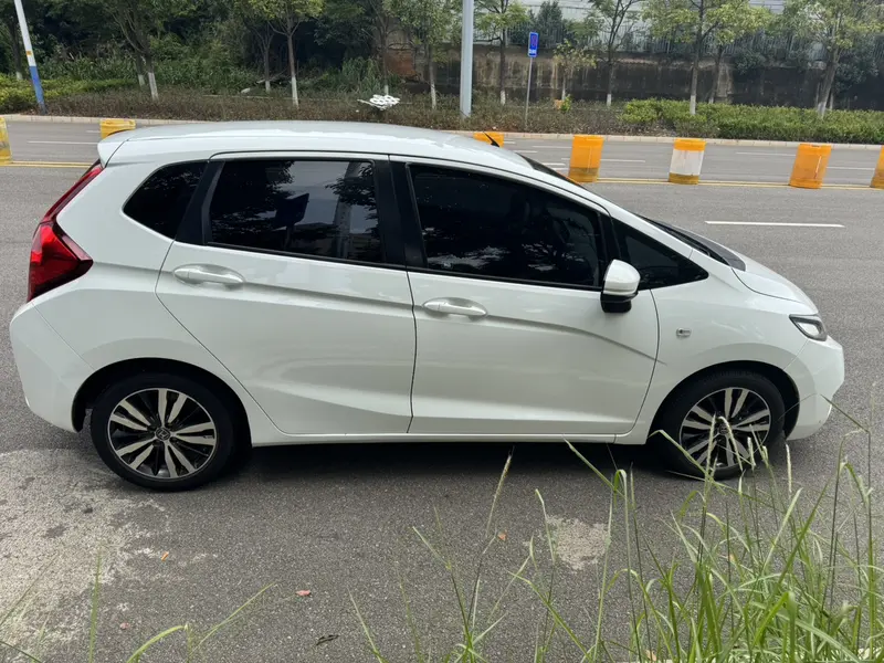 Honda Fit 1.5L LX CVT комфорт — фото 8