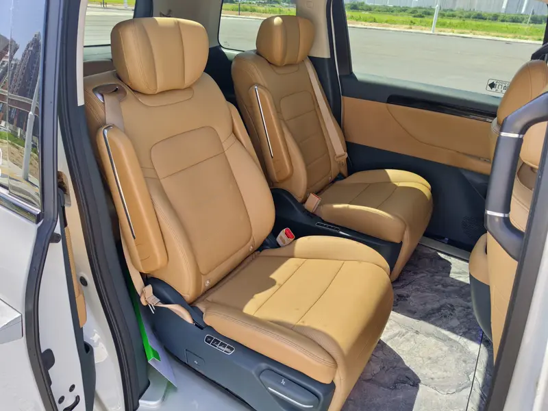 Trumpchi GAC Trumpchi E 8 PHEV 2.0 AT K 150km MAX+ — фото 11