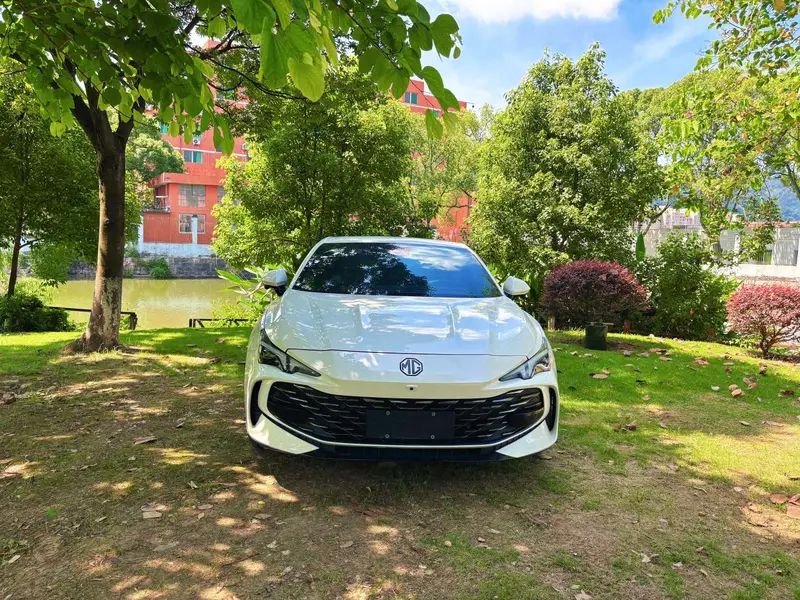MG 7 2.0 T ATPremium Plus — фото 2
