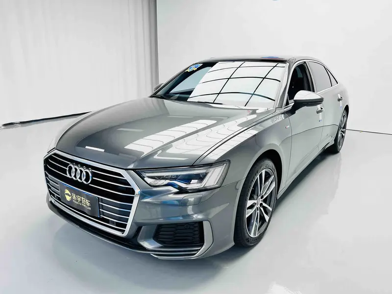 Audi A6L — фото 1