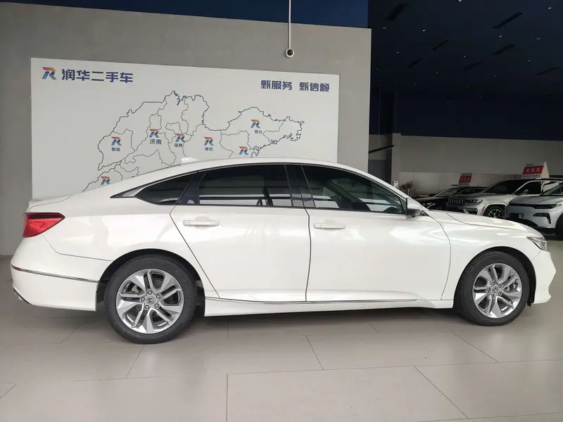 Honda Accord — фото 5