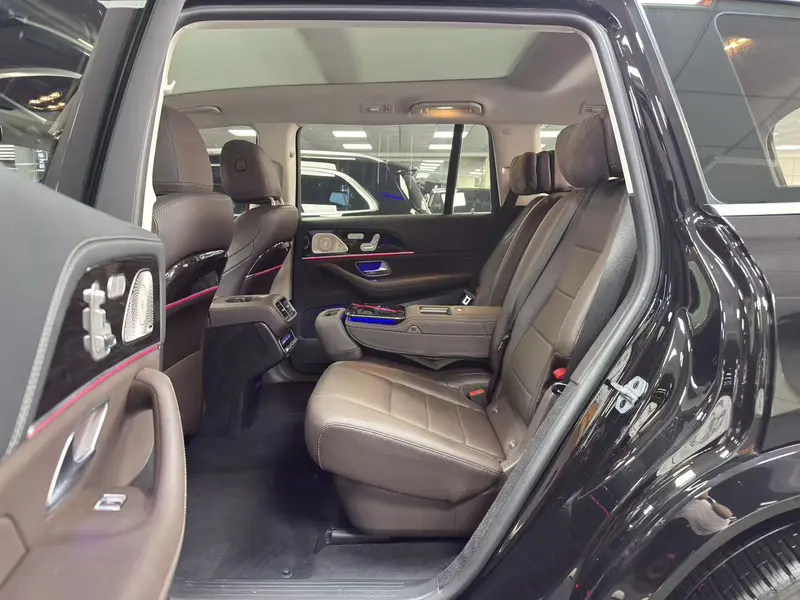 Mercedes-Benz GLS — фото 11