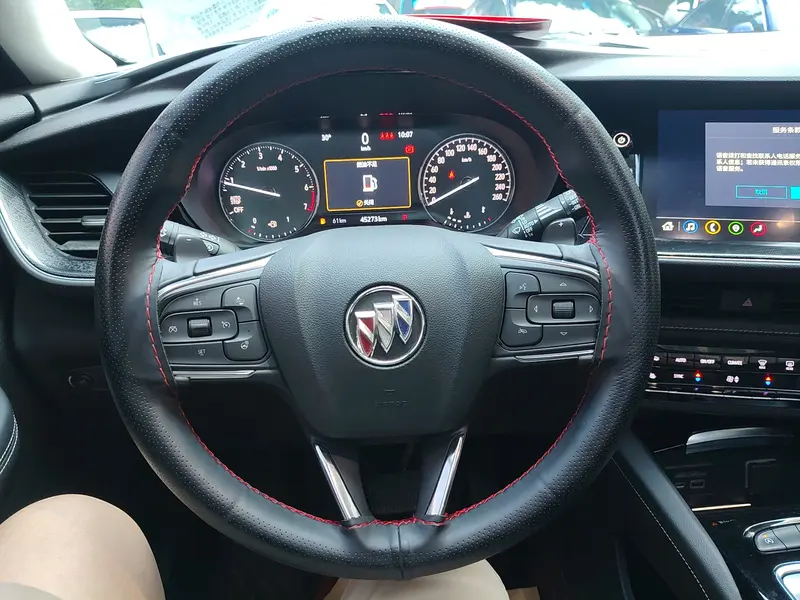 Buick Envision — фото 11