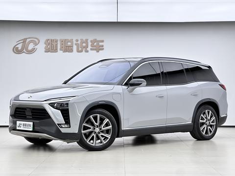 Nio ES8