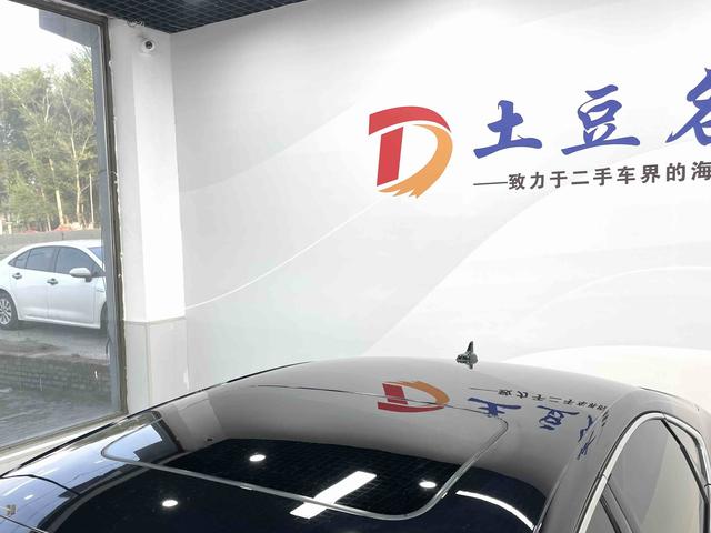 Volkswagen Passat id 4392288 из Китая 12