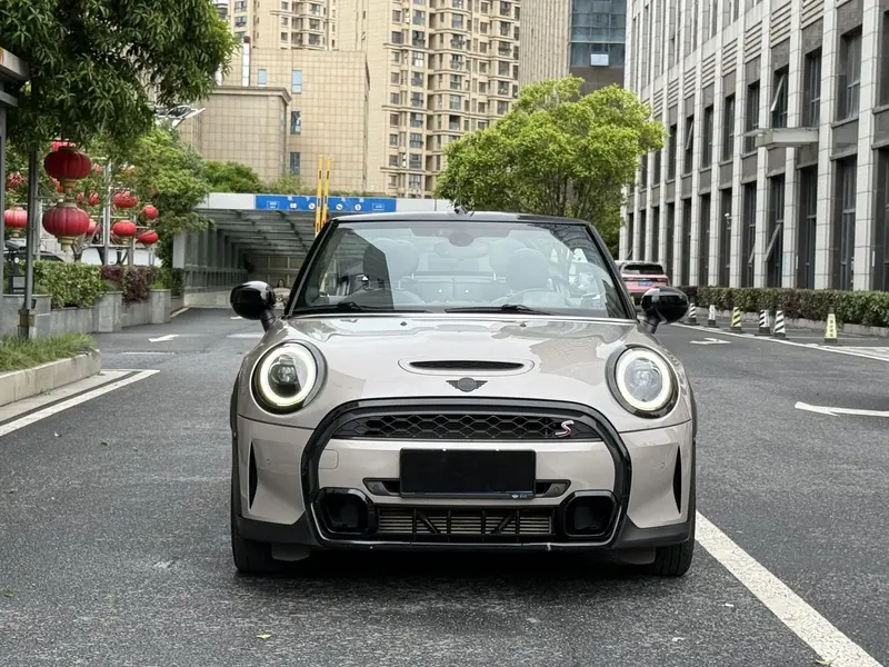 MINI 2.0 T COOPER S CABRIO — фото 2
