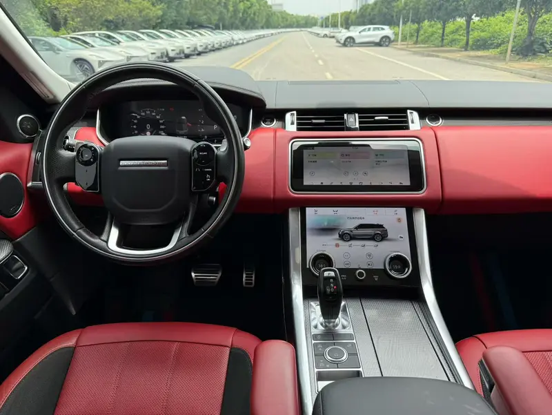 Land Rover Range Rover Sport 3.0 L6 HSE DYNAMIC — фото 5