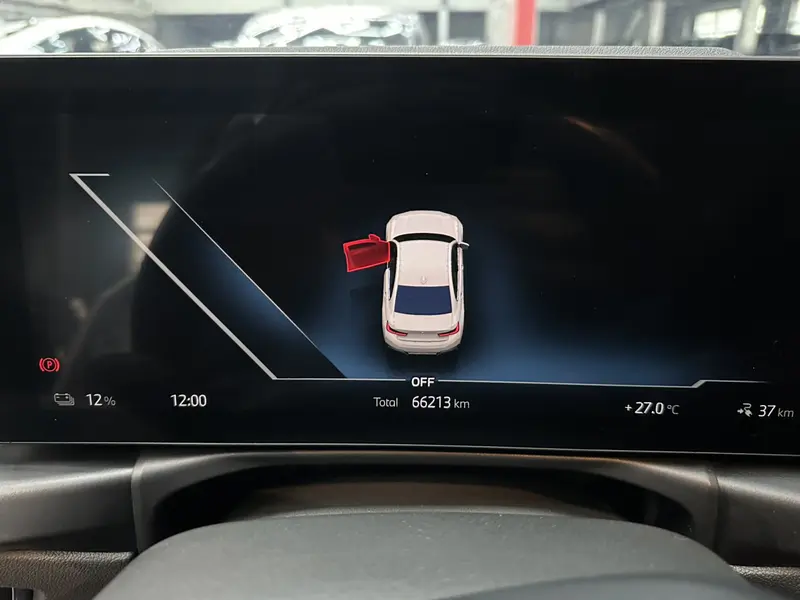 BMW i3 — фото 8