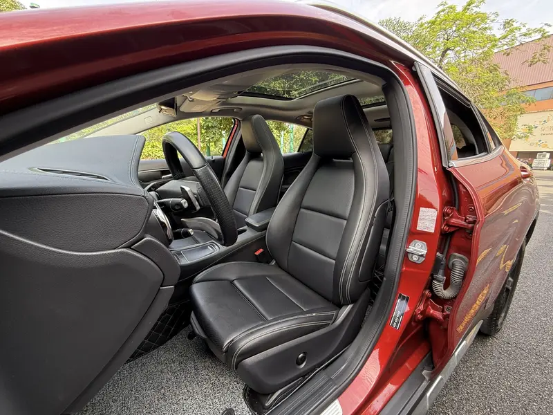 Mercedes-Benz GLA — фото 6