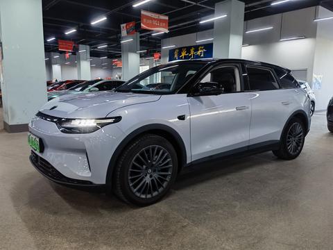 Leapmotor C11