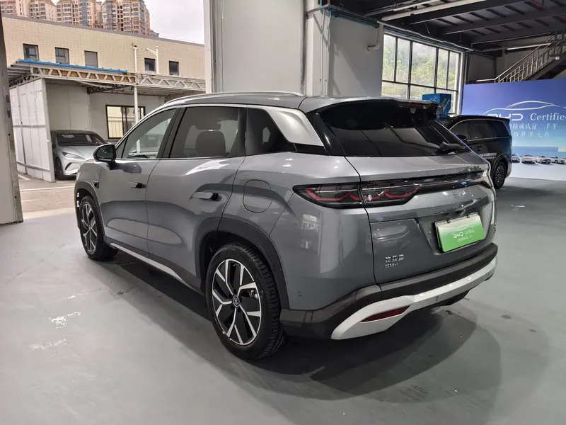BYD L DM-i 160 KM — фото 5