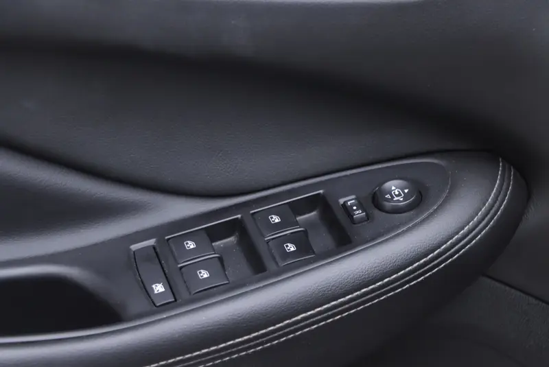 Buick Envision — фото 11