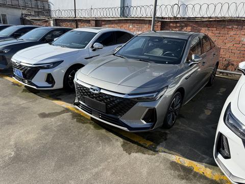 Chery Arrizo 8