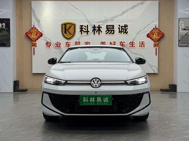 Volkswagen Lavida id 4392370 из Китая 17