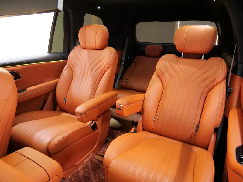 Geely Galaxy M9 — фото 14