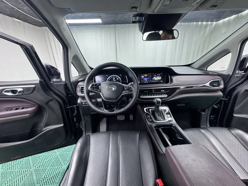 Trumpchi GACTrumpchi M6 — фото 8