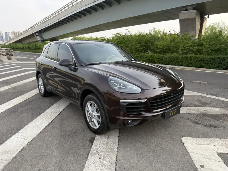 Porsche Cayenne 3.0 T — фото 3