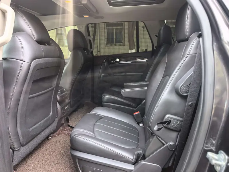 Buick Enclave — фото 13
