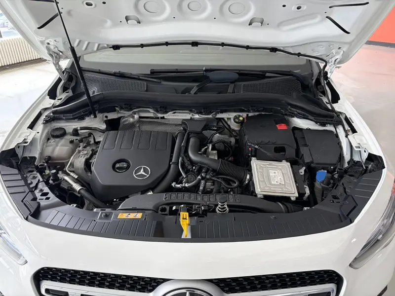 Mercedes-Benz GLA — фото 10