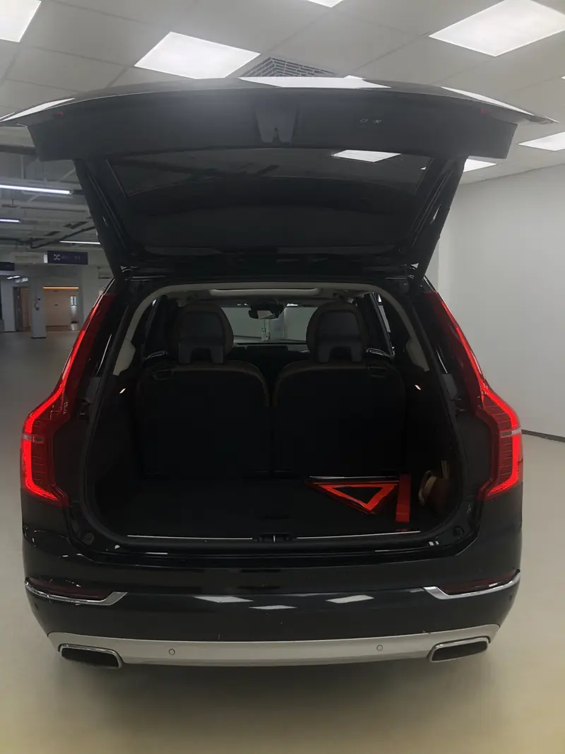 Volvo XC 90 T 6 7 — фото 13