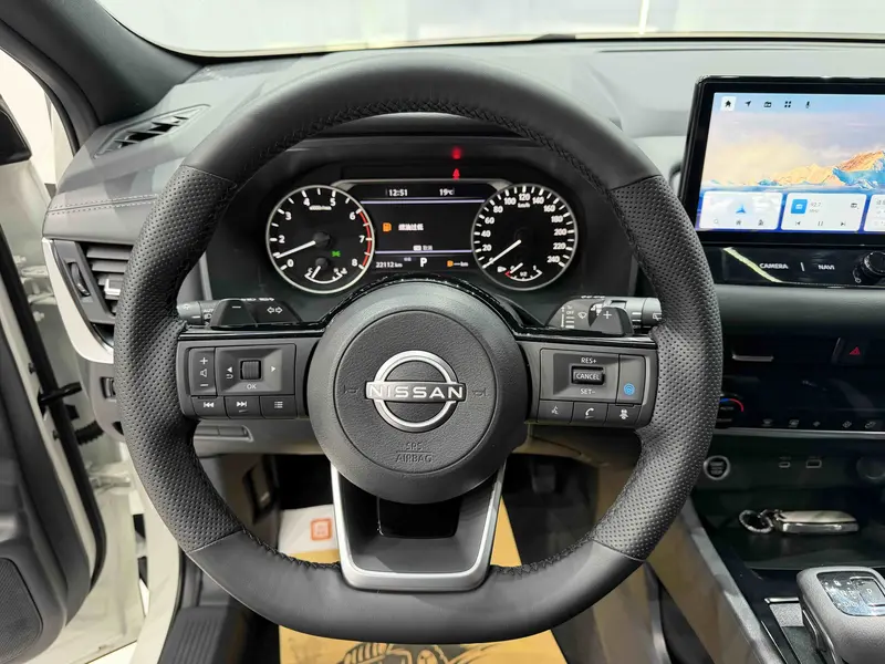 Nissan Qashqai — фото 11