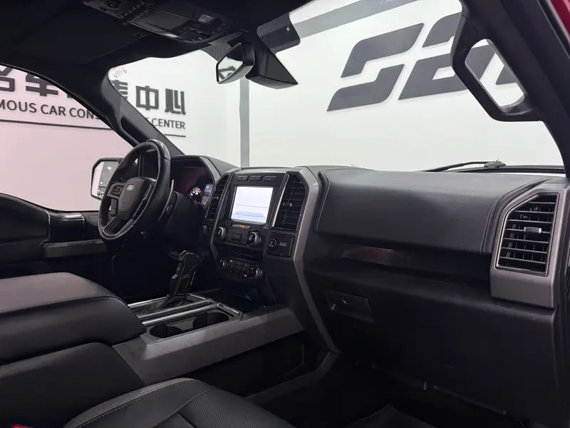 Ford F-150 Raptor — фото 9
