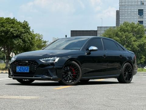 Audi S4