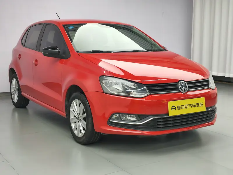 Volkswagen Polo 1.6 L AT Comfort — фото 3
