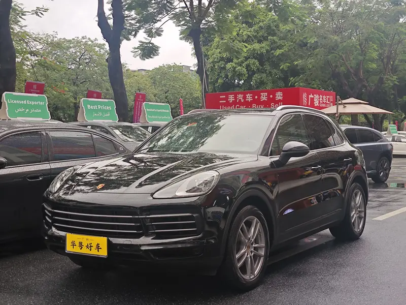 Porsche Cayenne 3.0 T